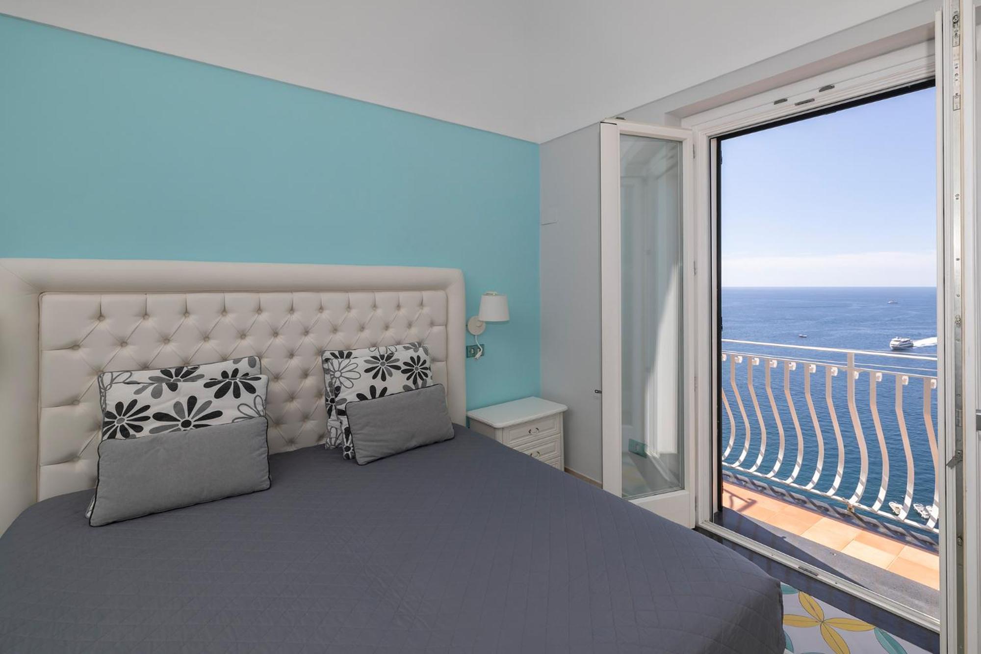 Apartments Amalfi Design Sea View Accessible By 250 Steps Exterior foto